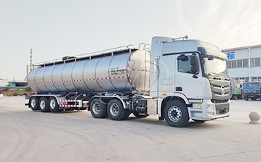 拆解牛奶運(yùn)輸車：從罐體到呼吸閥，每處設(shè)計(jì)都是“鮮”的守護(hù)